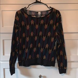 Long sleeve crew neck